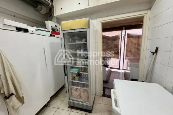 Pastry shop/café for rent