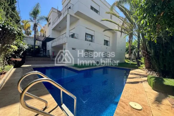 Large villa for sale