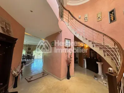 Large villa for sale