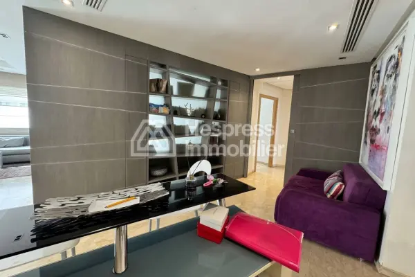 Bright apartment for sale