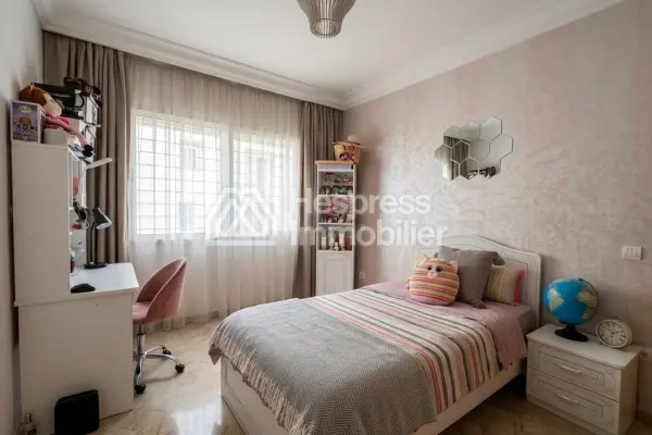 Bright apartment for sale