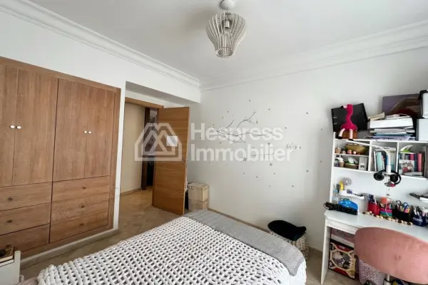 Bright apartment for sale