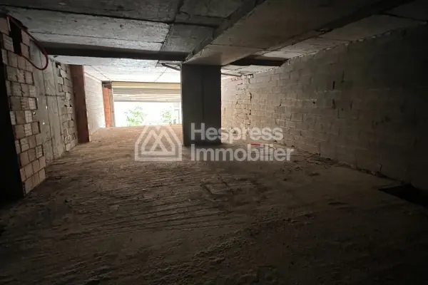 🏢 Large Commercial Space for Rent – ​​Strategic Location 💼