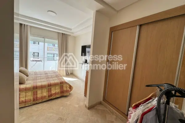 Bright apartment for sale