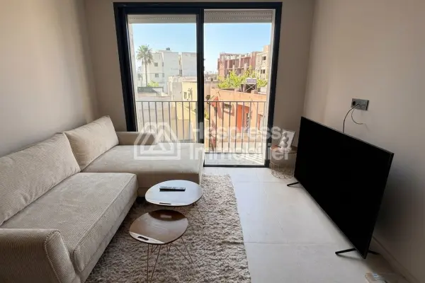 Lovely furnished studio