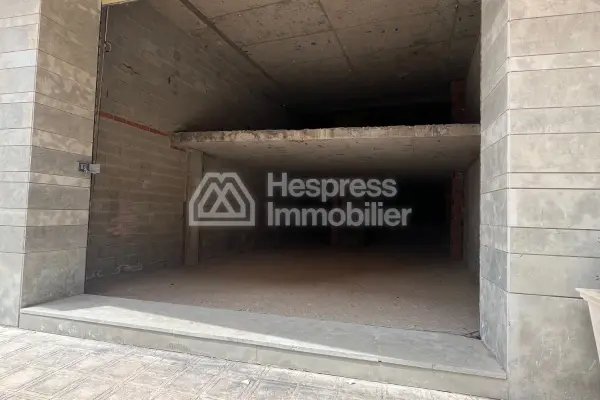 🏢 Large Commercial Space for Rent – ​​Strategic Location 💼