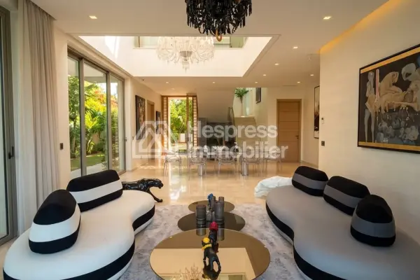 Exceptional villa for sale – First line to golf course Bouznika