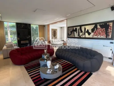 Villa d’exception à vendre – Première ligne Golf Bouznika