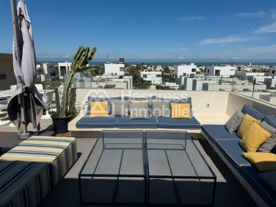 Rooftop for sale with sea view