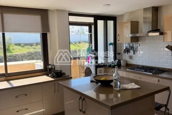 Rooftop for sale with sea view