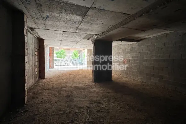 🏢 Large Commercial Space for Rent – ​​Strategic Location 💼