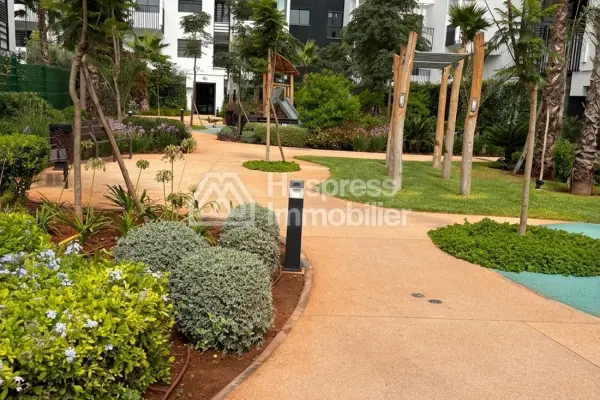 Ground floor apartment for rent in Ain Diab