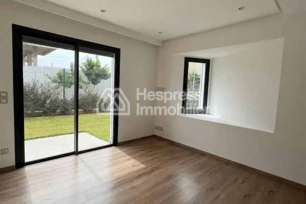 Ground floor apartment for rent in Ain Diab