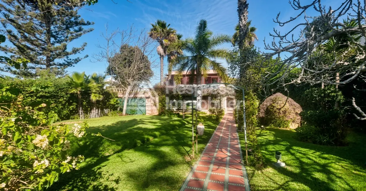 For sale in Ain Diab Zoom Zoom