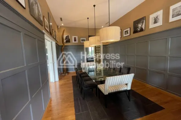 Luxury villa rental in California