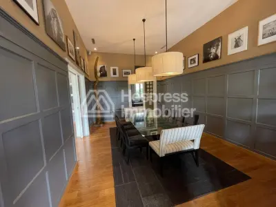 Luxury villa rental in California