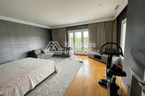 Luxury villa rental in California