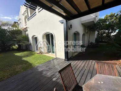 Luxury villa for rent in Aïn Diab . Area 450 m². Furnished