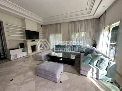 Luxury villa for rent in Aïn Diab . Area 450 m². Furnished