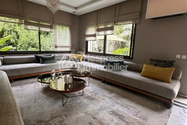 Luxurious villa for sale in Oasis . Area 668 m². Furnished.