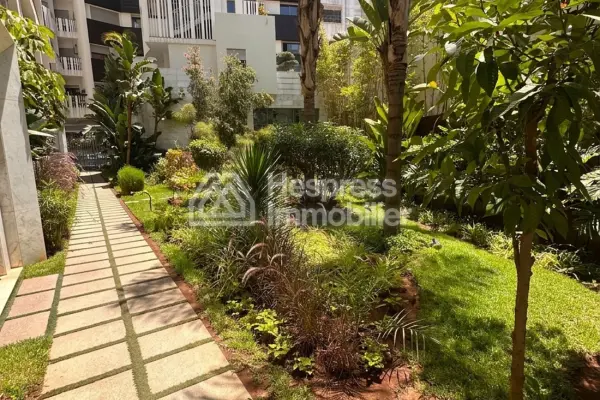 Rent this apartment at Racine . 3 comfortable bedrooms. Well furnished.