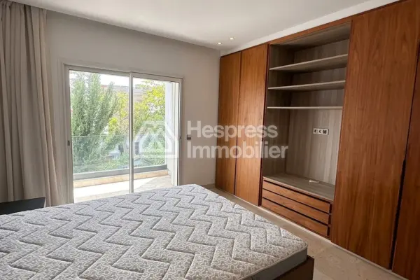 Luxury villa for rent in El Manar El Hank. 4 rooms. Furnished.