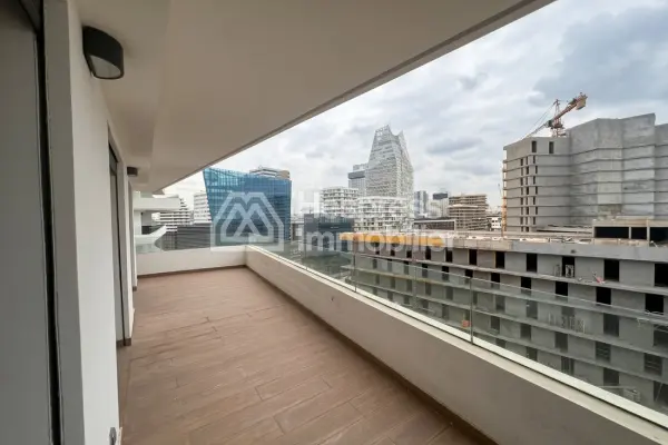 Penthouse rental Casablanca Finance City . 3 comfortable bedrooms. Concierge service and air conditioning.