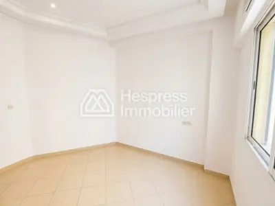 Appartement Vide à Louer Branes