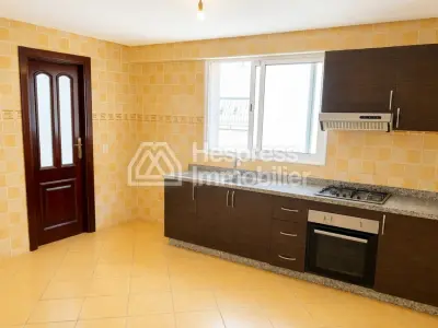 Appartement Vide à Louer Branes