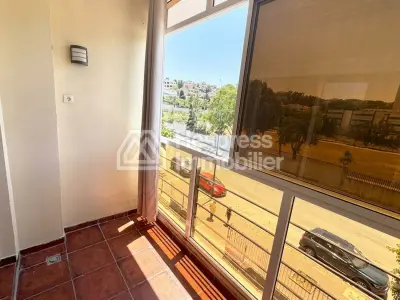 Appartement magnifique à louer à Malabata