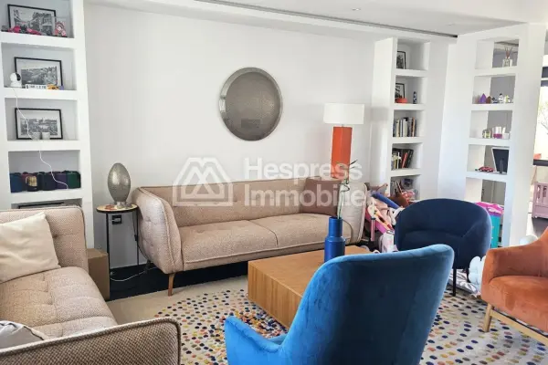 Superbe Appartement Spacieux avec Grande Terrasse