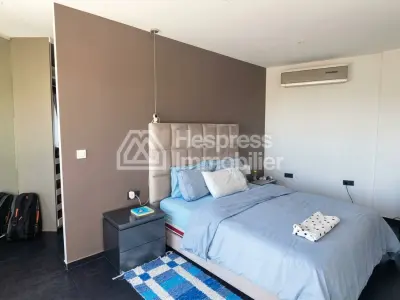 Superbe Appartement Spacieux avec Grande Terrasse