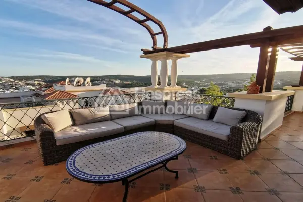 Appartement spacieux non meublé