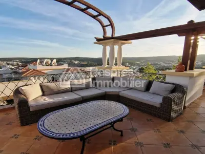 Appartement spacieux non meublé