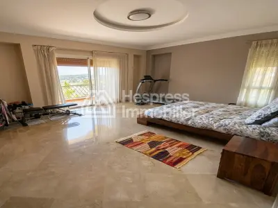 Appartement spacieux non meublé