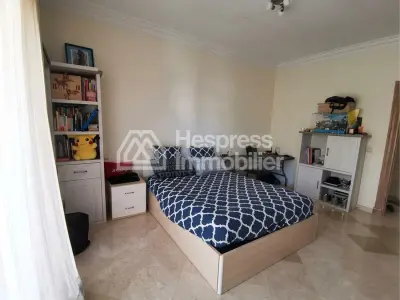 Appartement spacieux non meublé