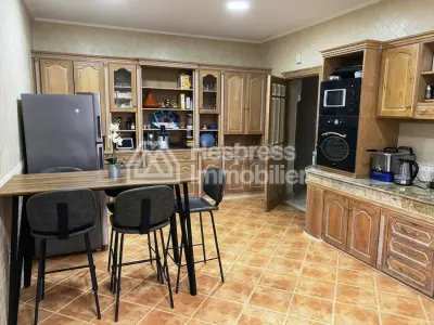 Appartement spacieux non meublé