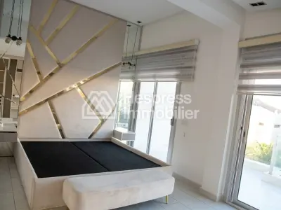Spacieuse villa avec piscine