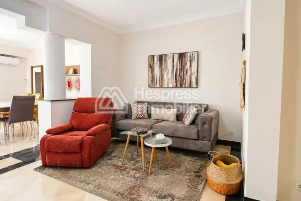 Spacious apartment for rent in Malabata
