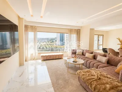 Luxury apartment for rent