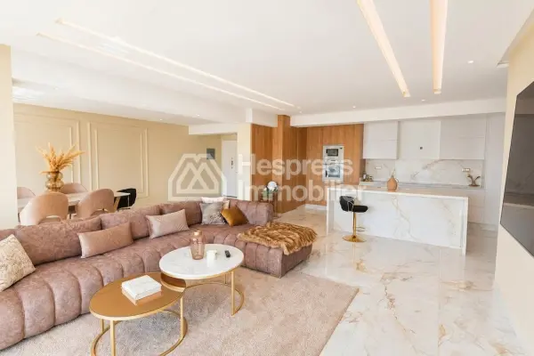 Luxury apartment for rent