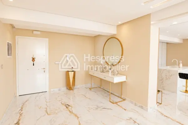 Luxury apartment for rent