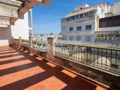 Superb Apartment with Terrace