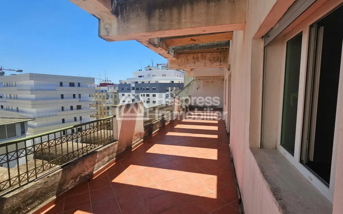 Apartment with Terrace for Sale