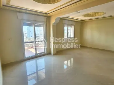 Apartment with Terrace for Sale
