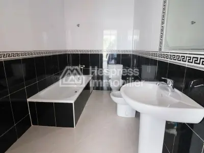 Apartment with Terrace for Sale