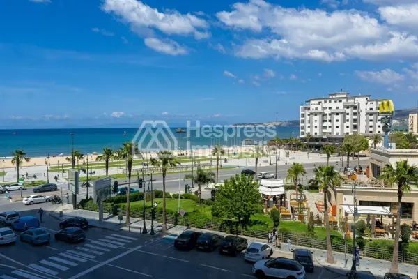 Luxury Office with Sea View for Rent