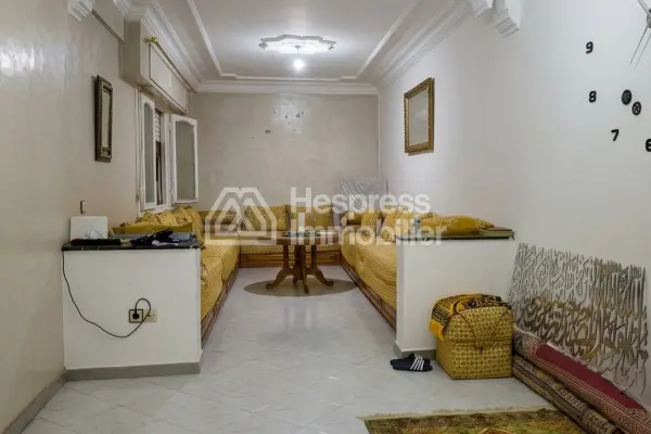 Beautiful apartment for rent at Mozart . 4 large rooms. Furnished.