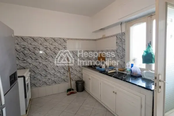 Beautiful apartment for rent at Mozart . 4 large rooms. Furnished.
