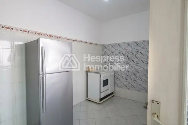 Beautiful apartment for rent at Mozart . 4 large rooms. Furnished.